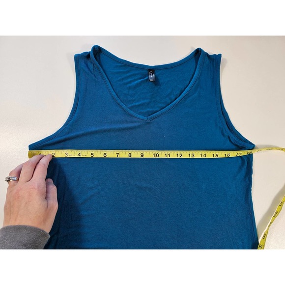 Made by Johnny size 2XL XXL women's vivid blue ruched side tank - Picture 6 of 7